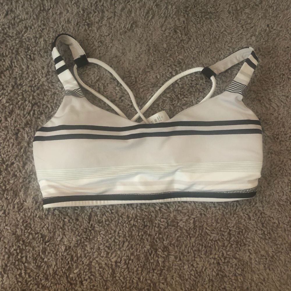 Lululemon Sports bra
